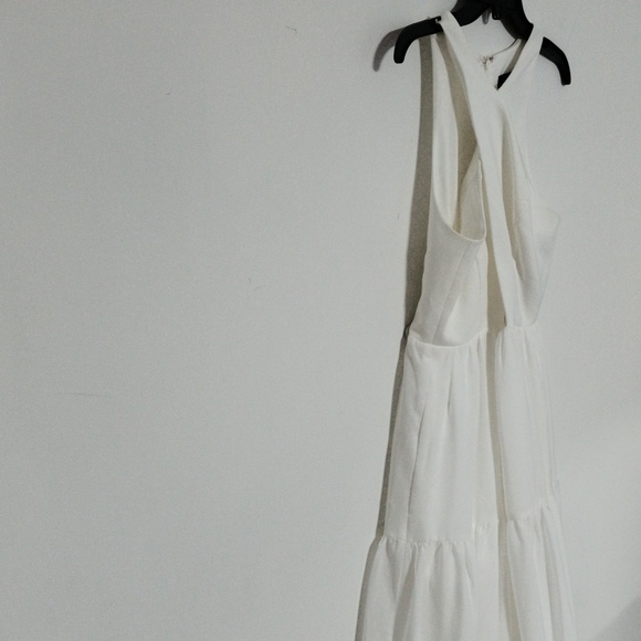 New Ivory Evening Dress / Size 0 - Picture 7 of 9